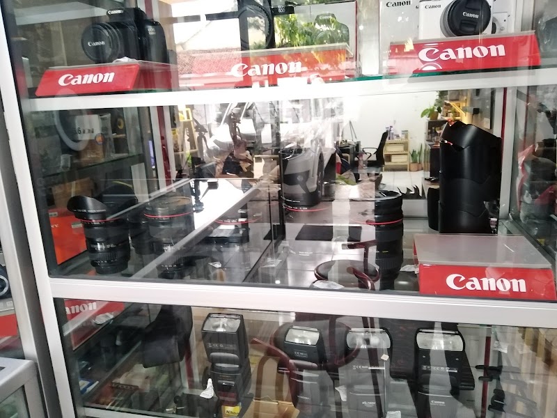 Mengenal Toko Inces: Jantung Berbelanja Lokal Cilacap